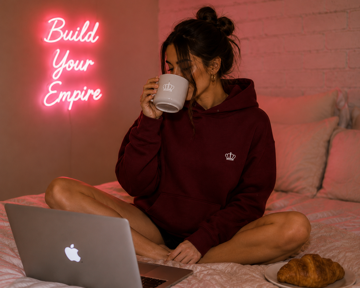 Heritage Crown Hoodie – Burgundy